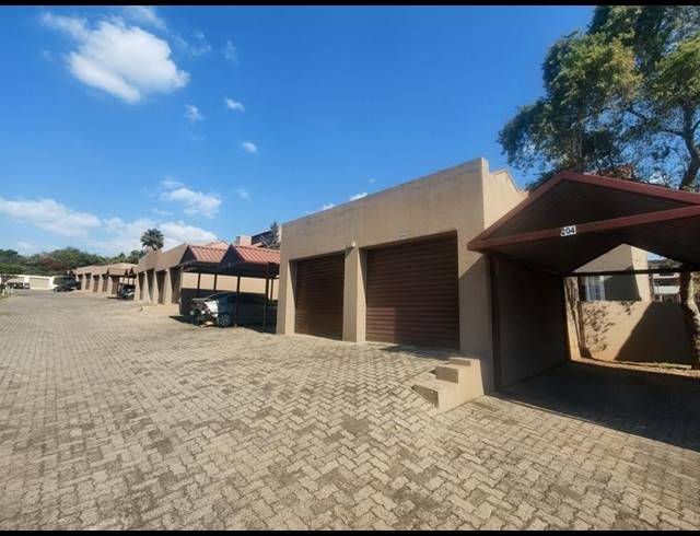 2 BEDROOM APARTMENT FOR SALE IN HALFWAY GARDENS